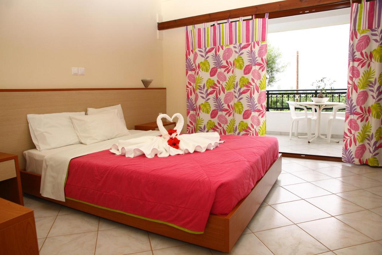 Bella Vista Hotel "By Checkin" Hersonissos  Dış mekan fotoğraf