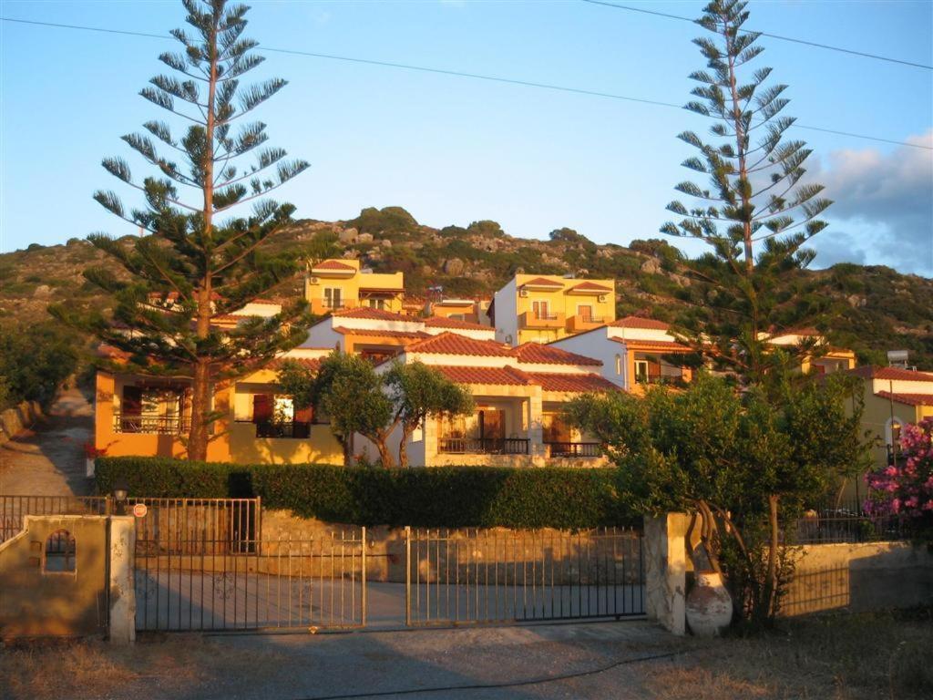 Bella Vista Hotel "By Checkin" Hersonissos  Dış mekan fotoğraf