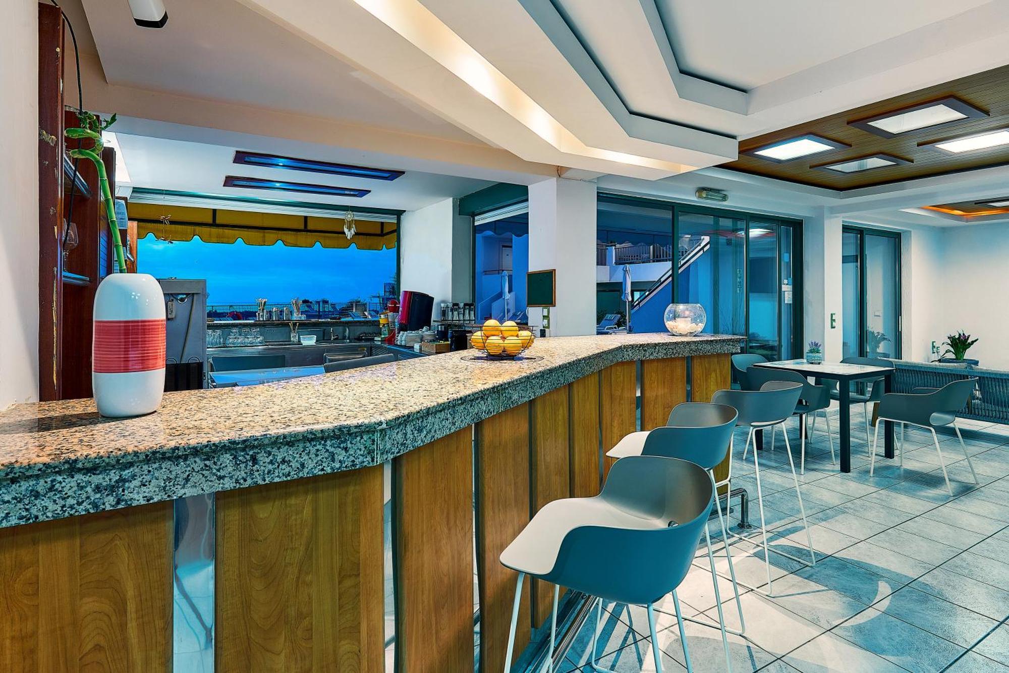 Bella Vista Hotel "By Checkin" Hersonissos  Dış mekan fotoğraf